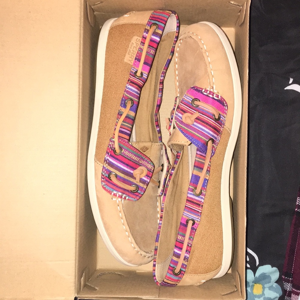 Sperry top-siders